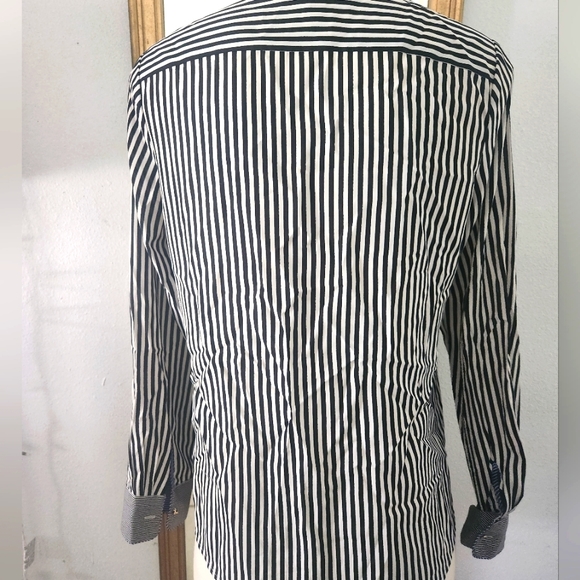 Banana Republic button down shirt - Picture 8 of 9